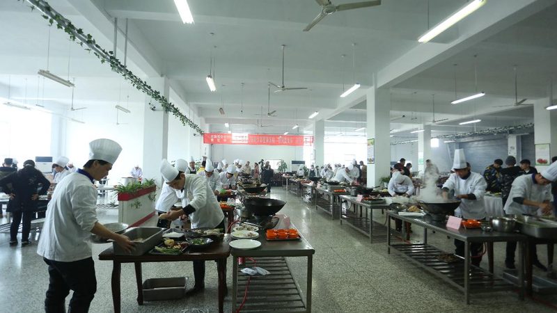 火锅底料代加工定制：揭秘费用构成与优化策略
